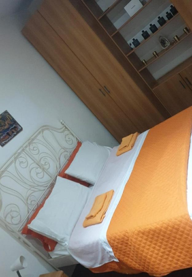 Al Porto Apartamento Nápoles Exterior foto